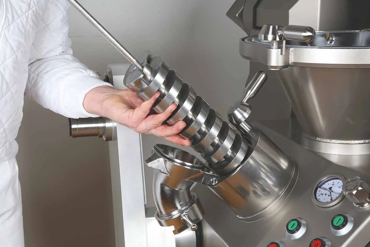 دستگاه پرکن مدل HP10