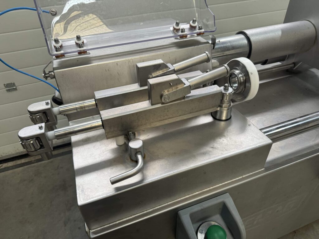 قیمت دستگاه سوسیس پیچ